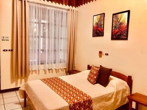 Superior-Doppelzimmer, Balkon, Gartenblick | Kostenloses WLAN
