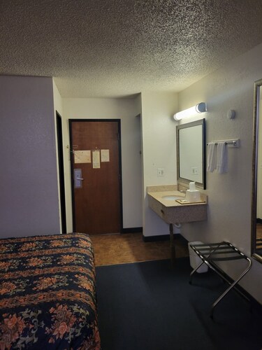 Econo inn