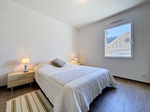 Bedroom - Les Naiades by Interhome (Pornic)