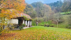 Property grounds - House in Cangas de Onís (Cangas de Onís)