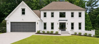 Modern Luxury Spacious Atlanta Retreat