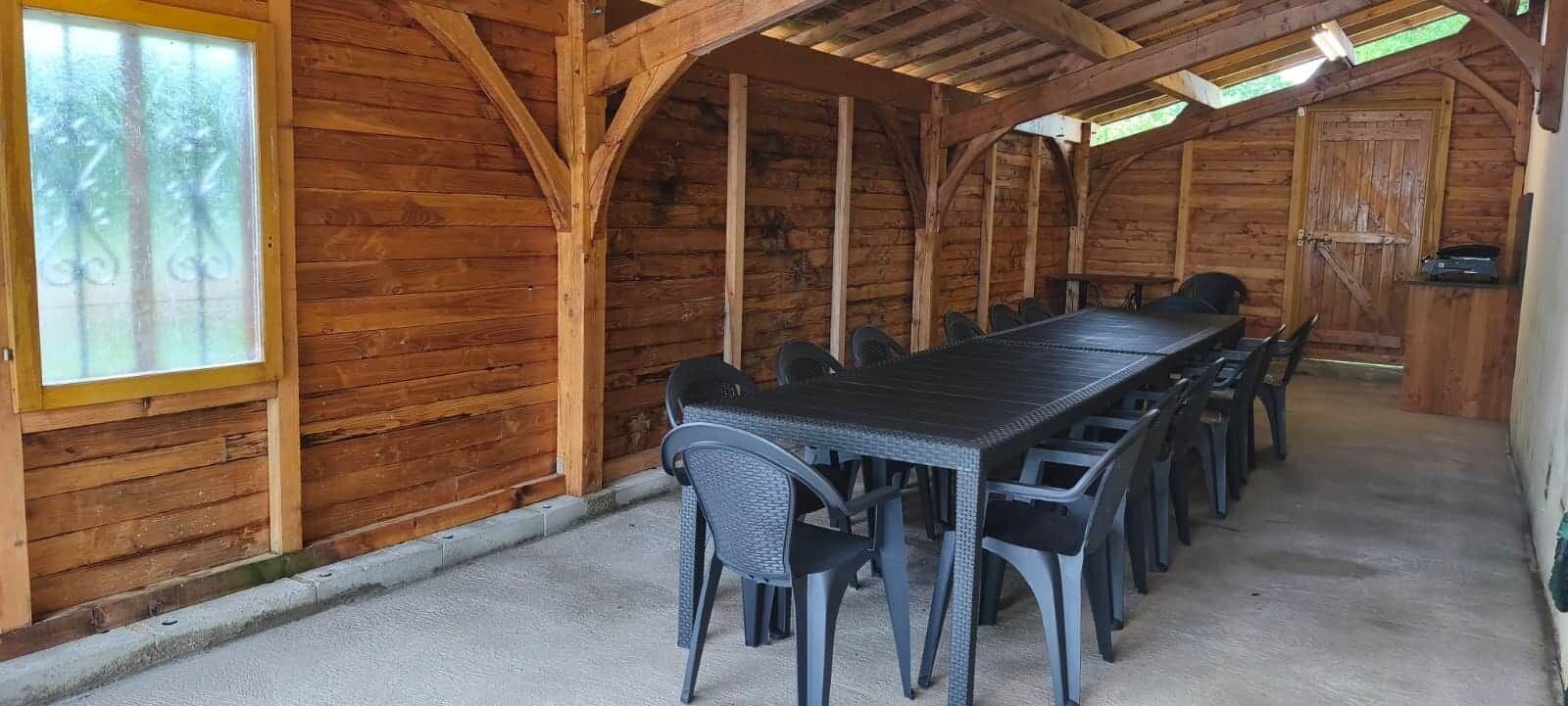 Utendørsservering