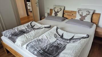 2 Schlafzimmer, WLAN, Bettwäsche, Rollstuhlgeeignet
