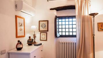 Villa, 3 chambres, piscine privée, vue jardin | Intérieur