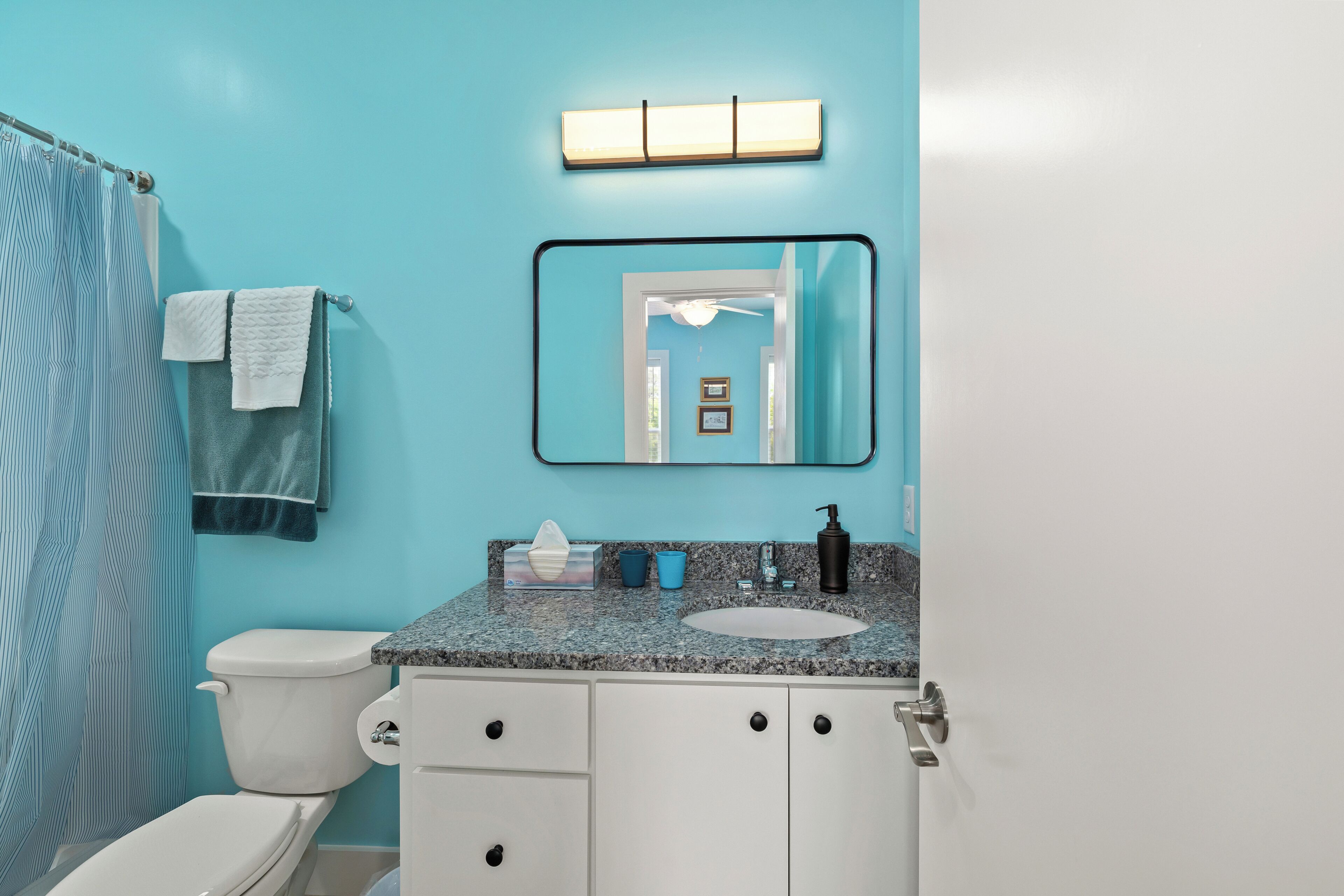 Comfort Double or Twin Room, Golf View | Bathroom