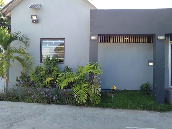 Standard Double or Twin Room, Multiple Beds, Non Smoking, Ground Floor | Exterior detail - Pogas suites (Kingston)