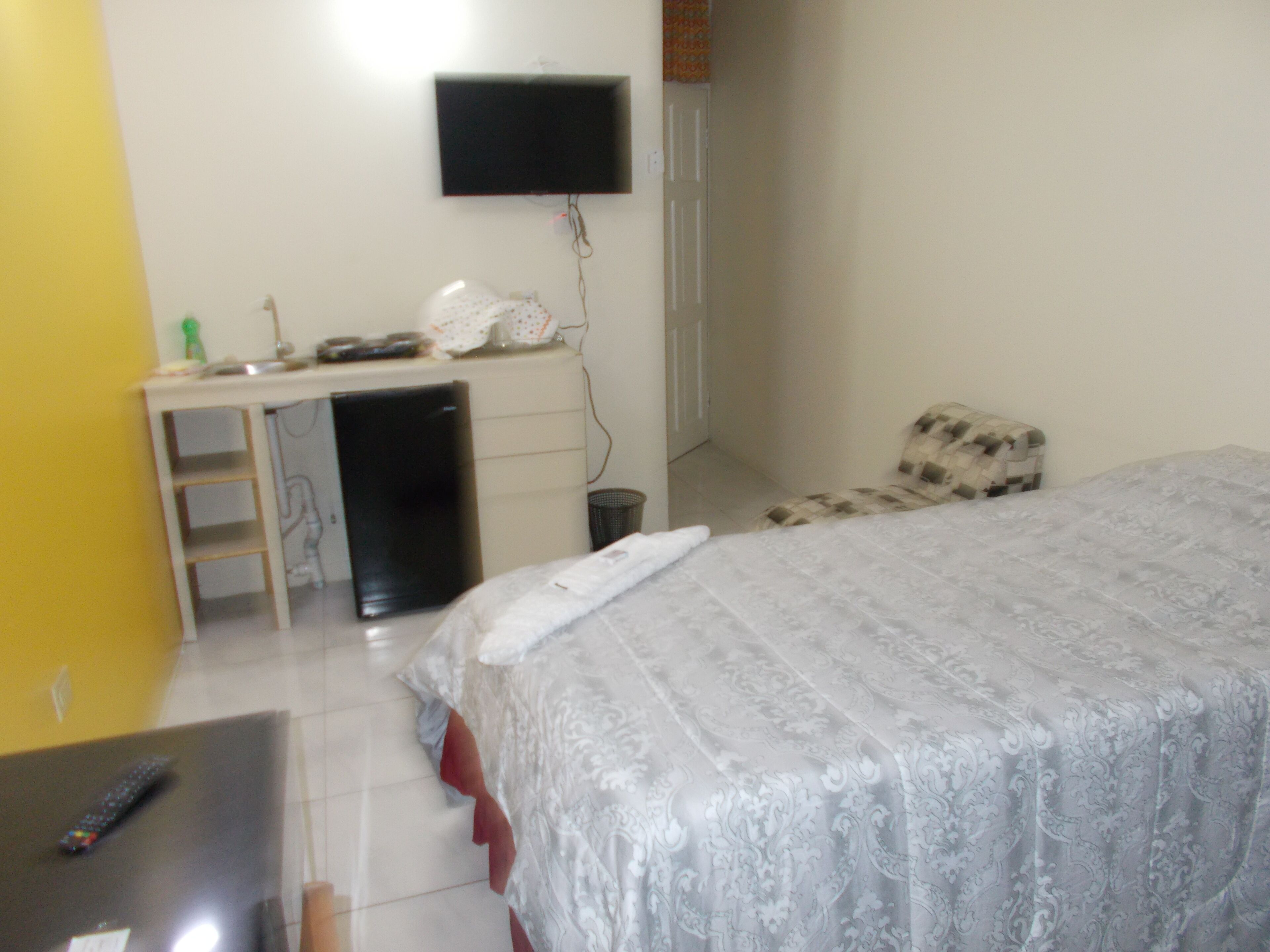 Standard Double or Twin Room, Multiple Beds, Non Smoking, Ground Floor