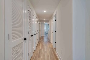 Interior - Beach Block Beauty w/ Pool (Wildwood)