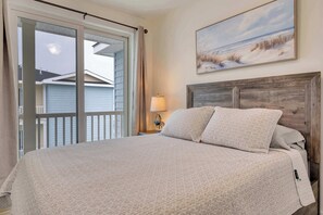 WiFi, wheelchair access - Beach Block Beauty w/ Pool (Wildwood)