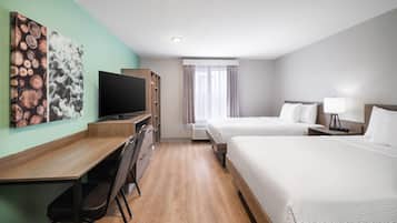 Suite, 2 Queen Beds, Non Smoking