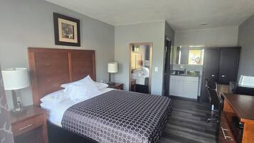 Standard Single Room | Langsir/tirai gelap terus, seterika/papan seterika, akses kerusi roda