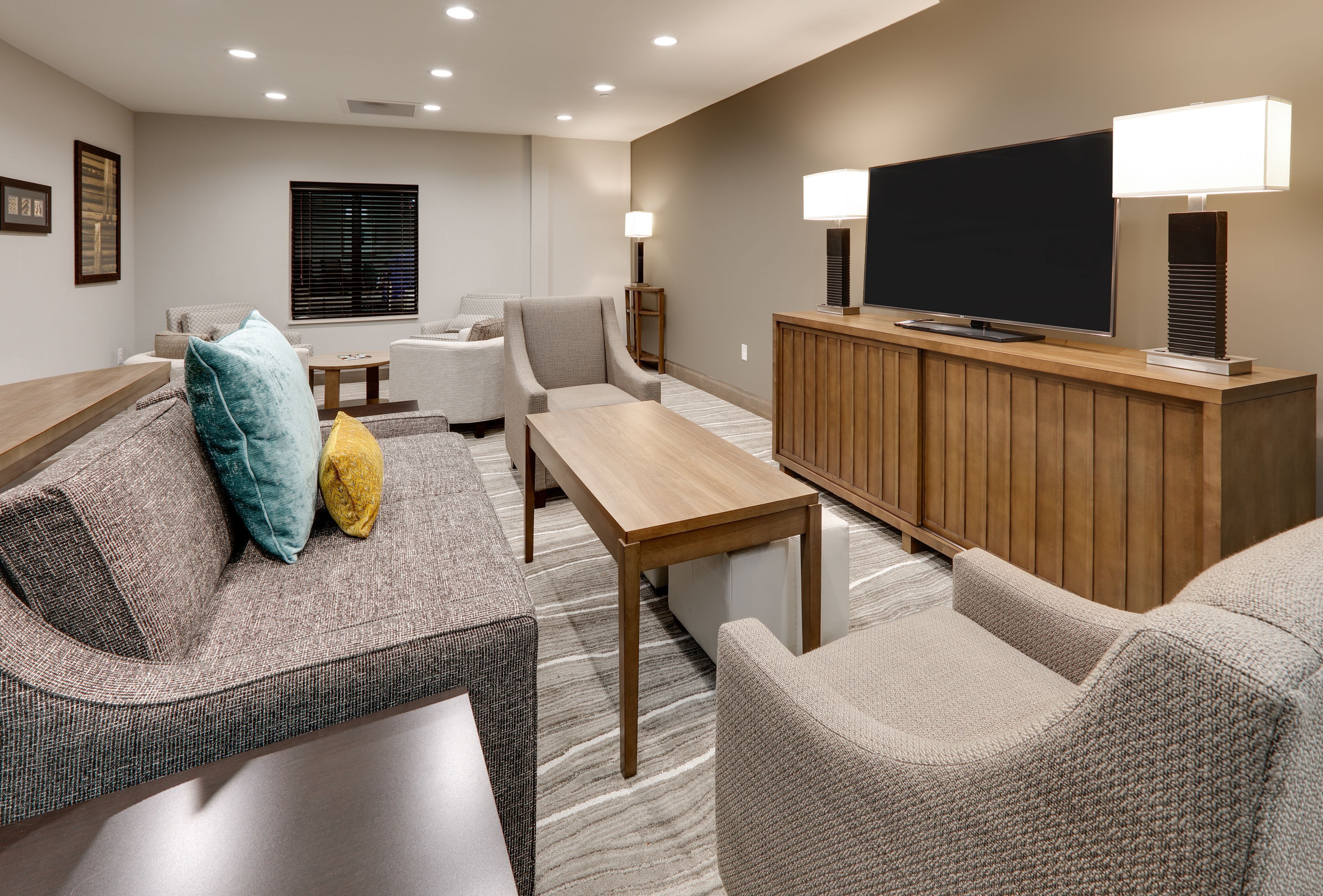 TV, offices