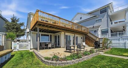 Waterfront Views in Brigantine - Boat Dock, Spacious 5 bedroom Home on Bay