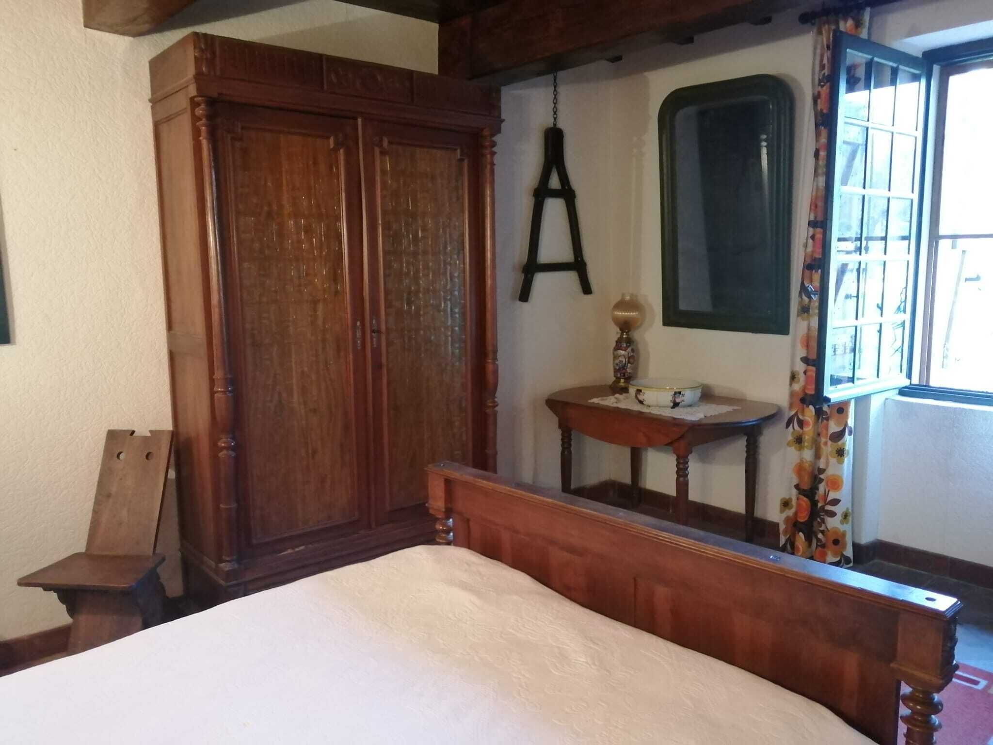 5 Schlafzimmer, Bügeleisen/Bügelbrett, Reisekinderbett