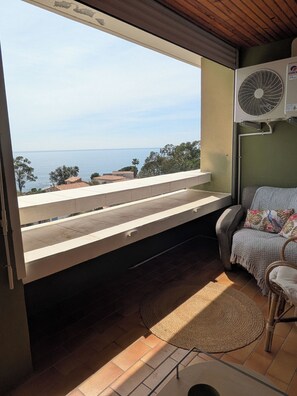 Property grounds - Apartment Solenzara sea view (Sari-Solenzara)
