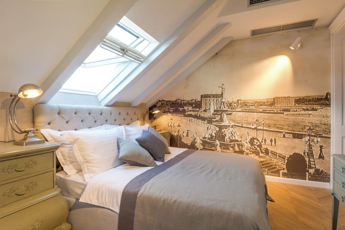 Design Double Room, City View | City view