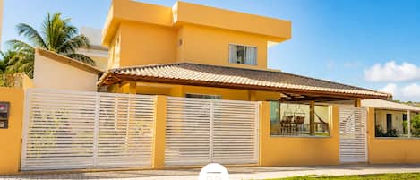 Premium House | Exterior