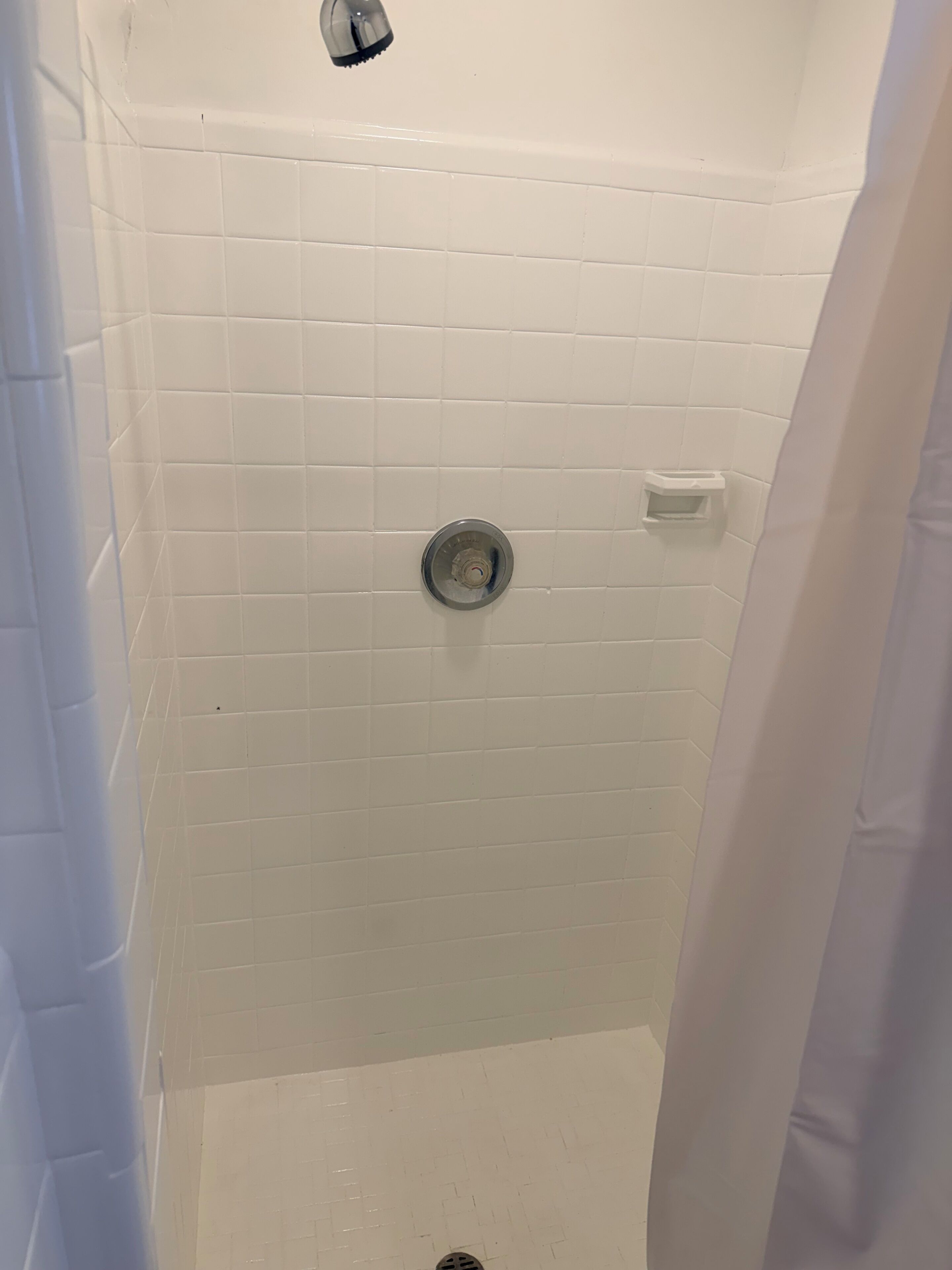 Handtücher, Seife, Shampoo, Toilettenpapier