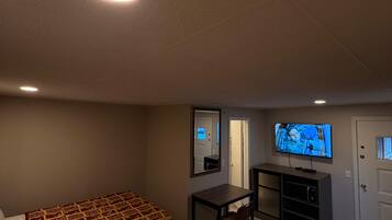 Room, 2 Queen Beds | Desk, free WiFi