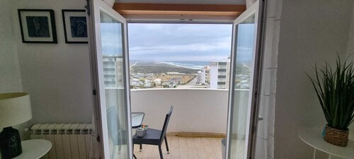 Apartment 7 minutes from the beach and close to the best national parks!