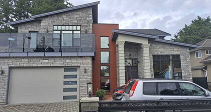 One bed room Executive Suite with private entry and living Room and Kitchenet