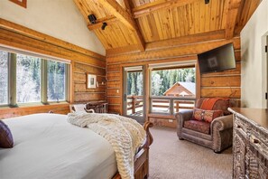 Iron/ironing board, WiFi, bed sheets - Goble Creek Ranch | On River + Hot Tub + 65 Acre (Rico)