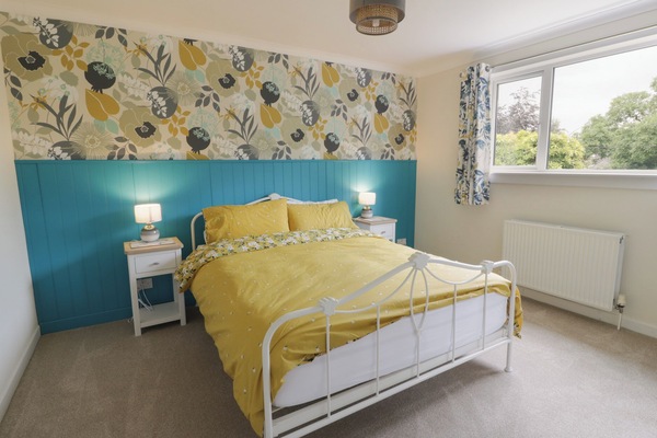 2 bedrooms, WiFi (free), individually decorated, individually furnished