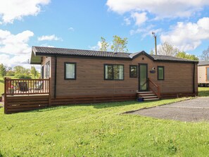 Exterior - 52 Parkview, Badger's Retreat (Richmond)