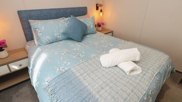 2 Schlafzimmer, kostenloses WLAN, individuell dekoriert