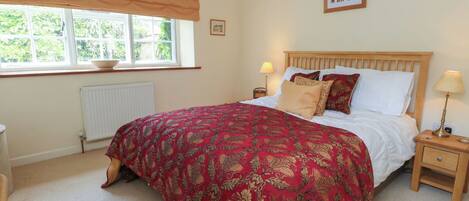 3 bedrooms, free WiFi, individually decorated, individually furnished