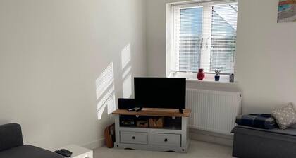 3 bedroom holiday home in Budleigh Salterton, Devon. Perfect for families