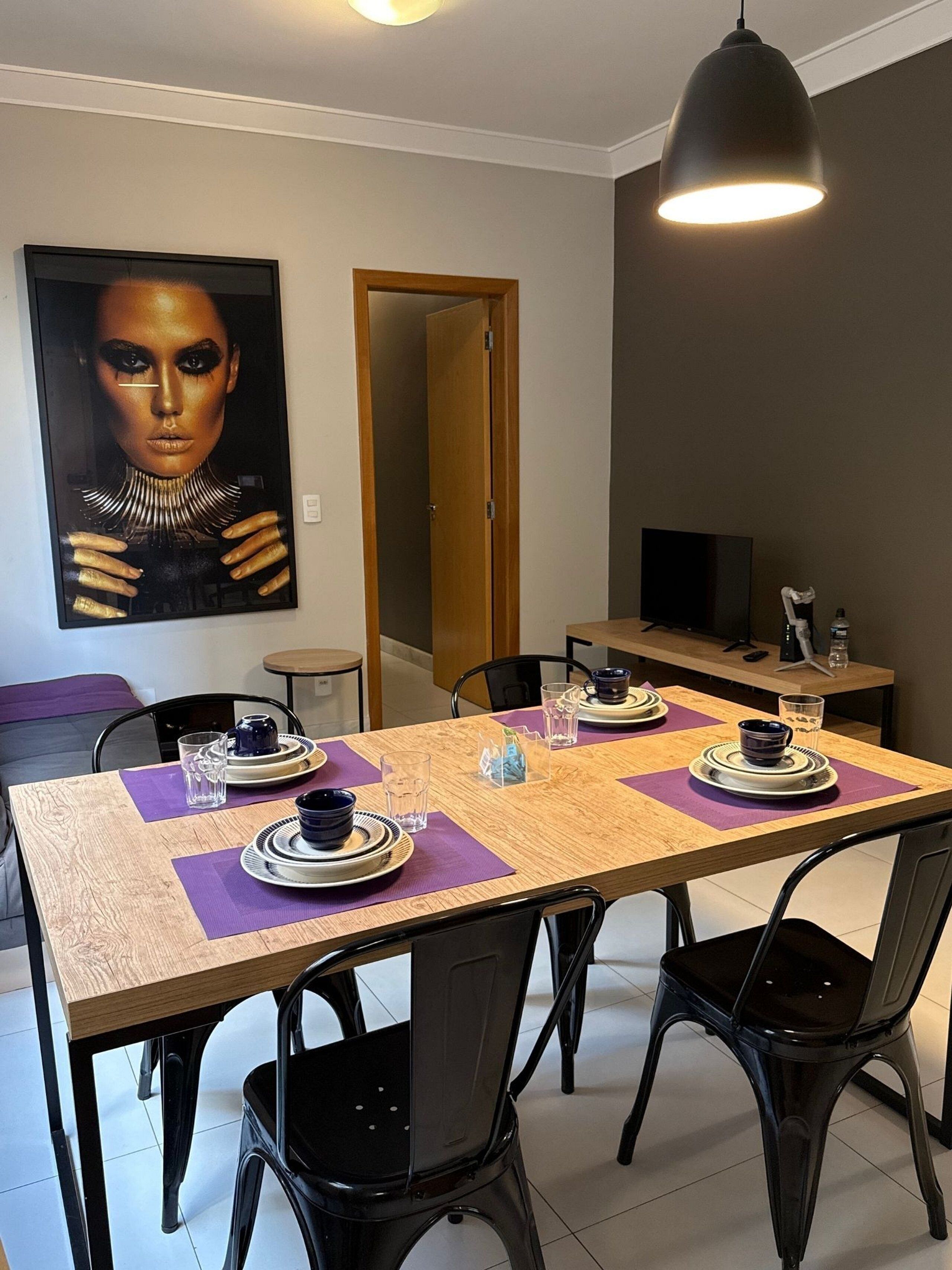 Apartment | Dining