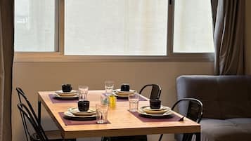 Apartment | Dining