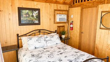 Comfort Cabin, Desert View