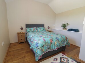 1 bedroom, individually decorated, individually furnished, free WiFi - Beudy Bach (Llanbedr)