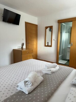 Kamar Double | Wi-Fi gratis