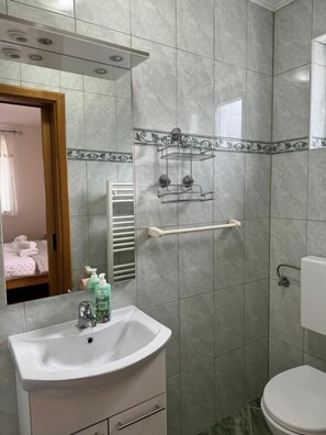 Kamar Double | Kamar mandi