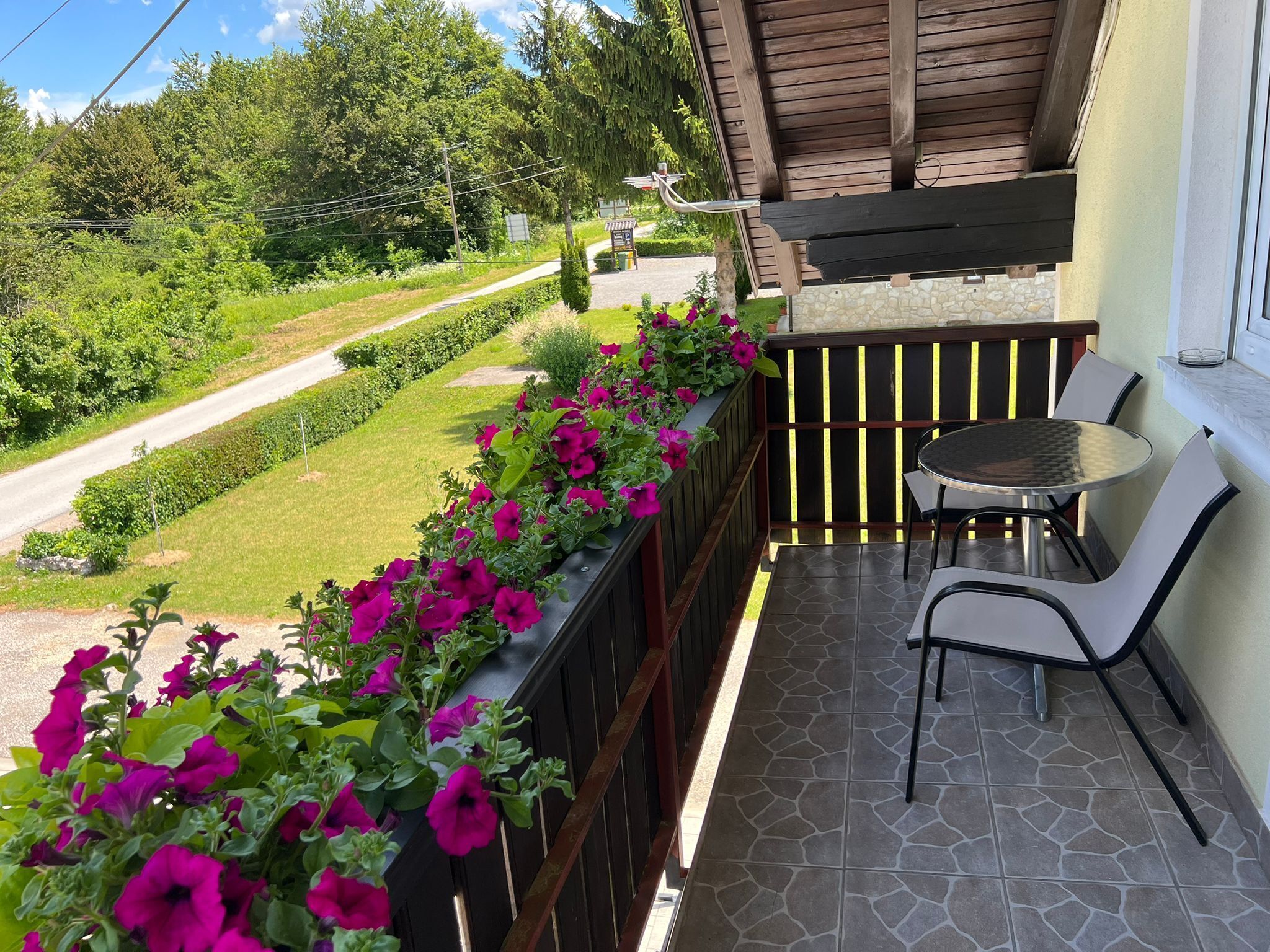 Double Room, Balcony, Garden View | Outdoor dining