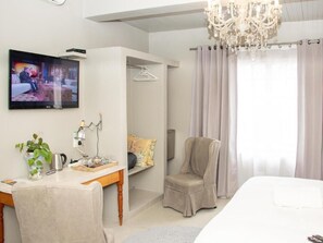 Superior Double Room - Muckleneuk Manor Guesthouse (Pretoria)