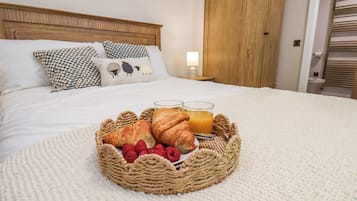 1 Schlafzimmer, kostenloses WLAN, individuell dekoriert
