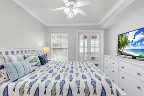 Apartment, 1 Queen-Bett und Schlafsofa (Barefoot Beach Resort A105) | 1 Schlafzimmer