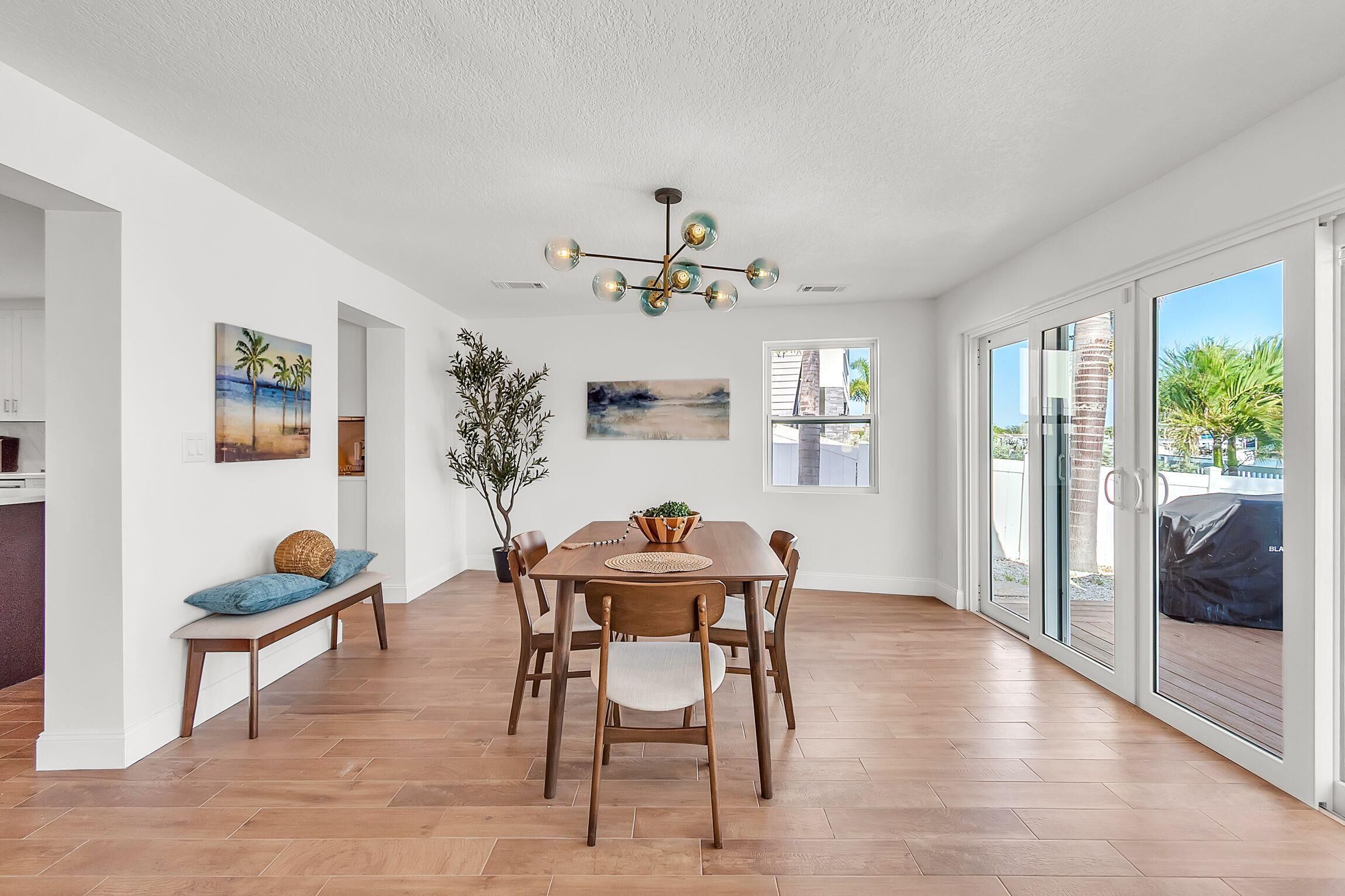 House, Multiple Beds (Palms of the Isles) | Dining