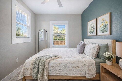 Three Little Birds | Historic Luxury Retreat
