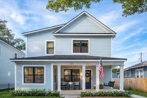 Welcome to Three Little Birds, a beautifully restored 4-bedroom historic home near downtown Lakeland, designed for memorable family stays.