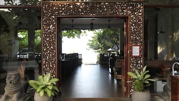 Deluxe Double Room, Ocean View | Exterior detail