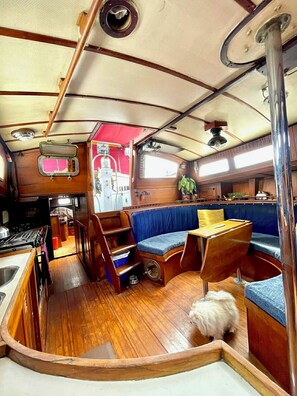Interior - Sleep Tight Aboard SV Typhoon | 40ft Cheoy Lee (La Paz)