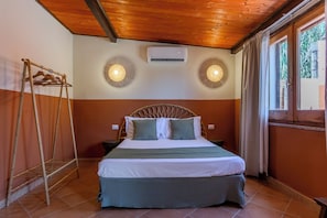 Free WiFi, bed sheets - L'Agrumeto-Casa Mandarino.Porto Tramatzu beach (Teulada)