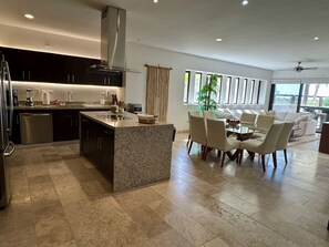 Interior - 
Luxurious beachfront apartment in Telchac, one of the beaches of Mérida (Mérida)