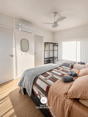 Premium bedding, individually decorated, individually furnished - Skyline Confort Club - Ocean View - SC (Penha)