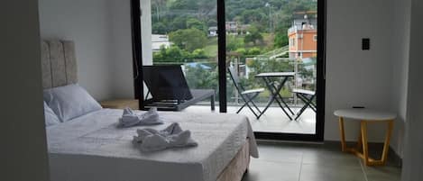 Deluxe-Doppelzimmer, Balkon, Gartenblick